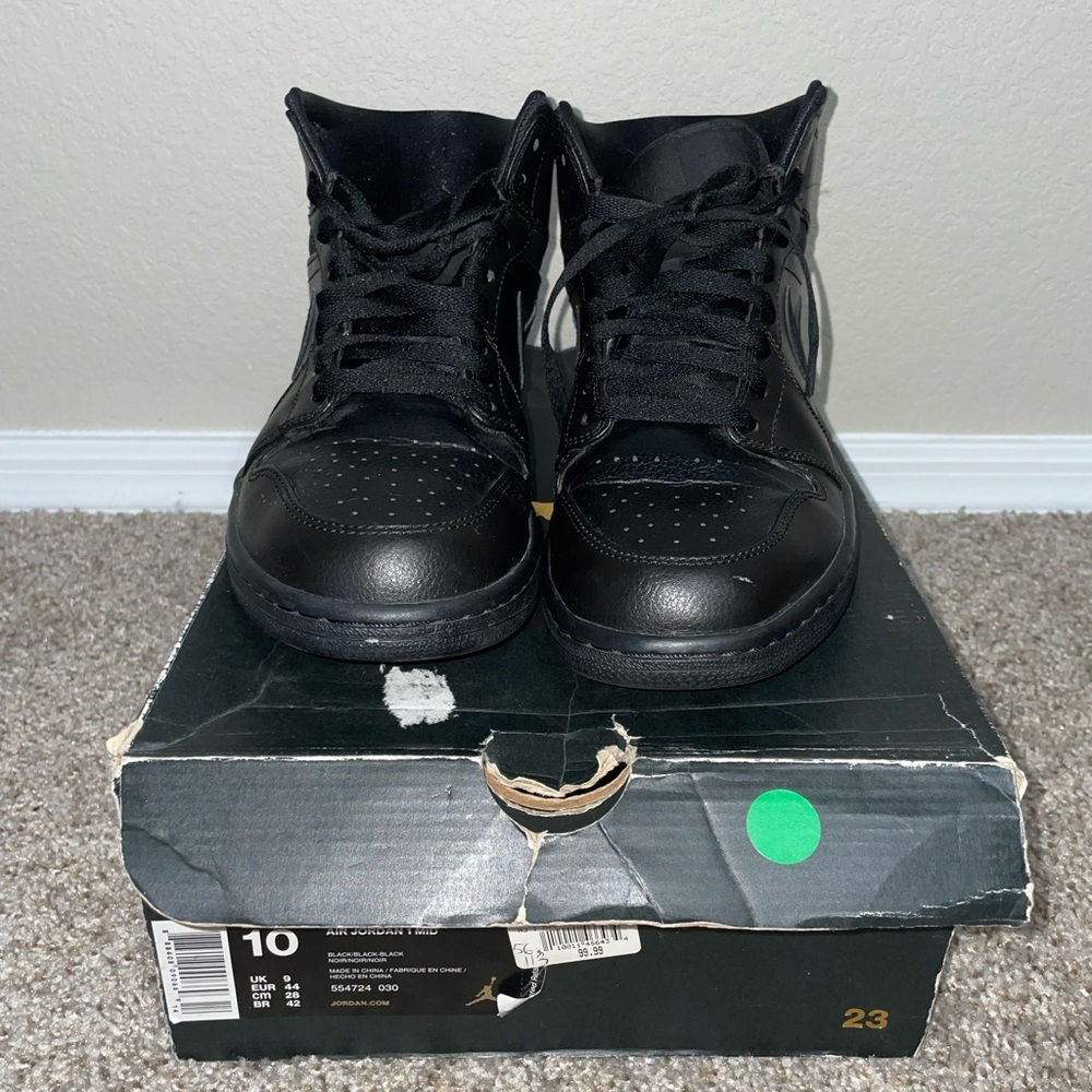 Jordan 1 Retro Black Mens Size 10 - Picture 5 of 6